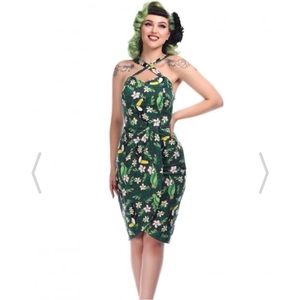 Collectif Sarong dress tiki tropical toucan green retro vintage pinup